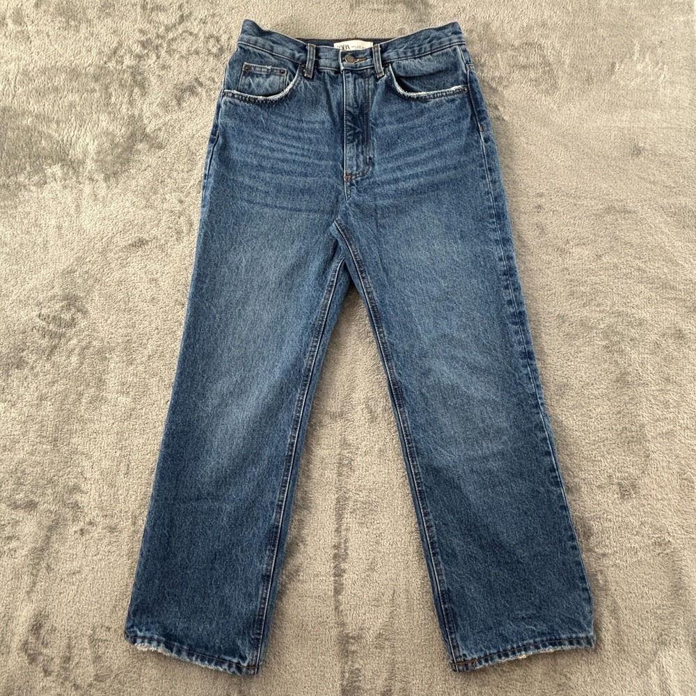 Zara High Rise Straight Leg Jeans Womens 6 Medium Wash Distressed 28" Inseam